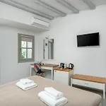 Lindos Comfy Suites